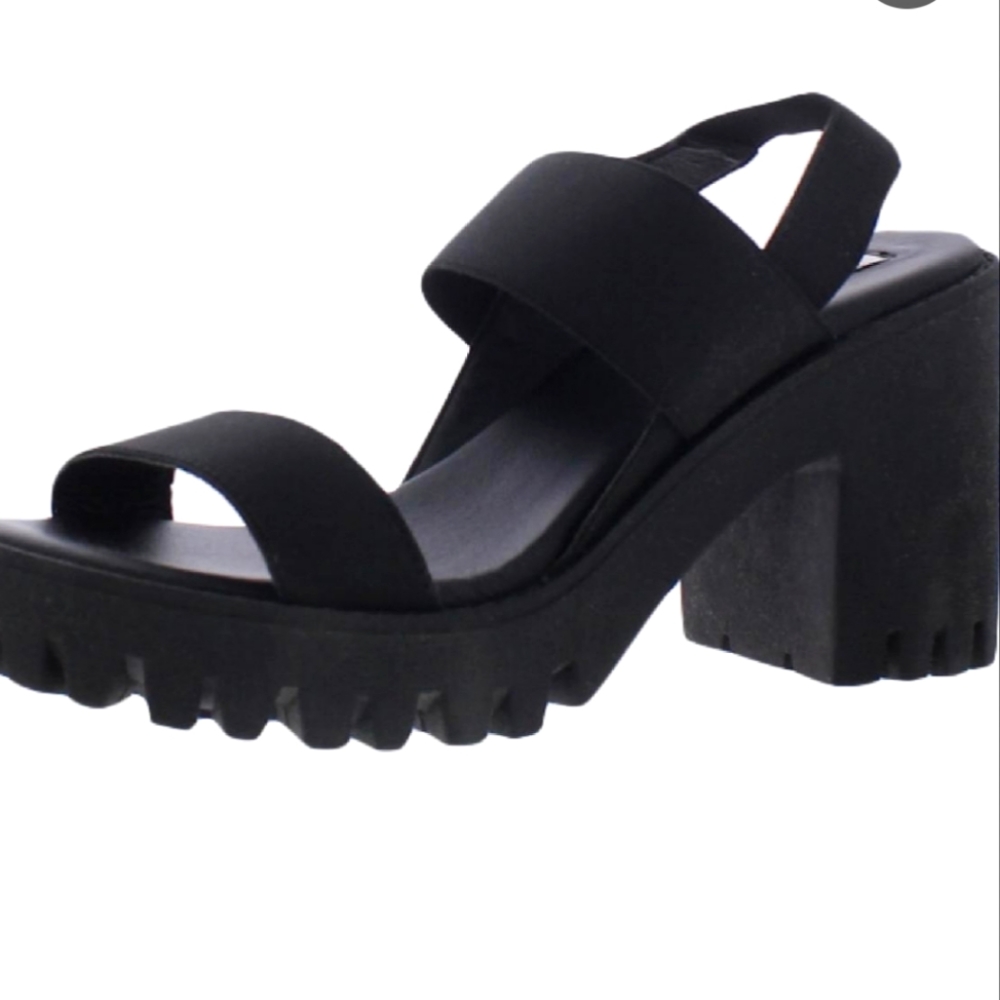 Madden Girl platforms
